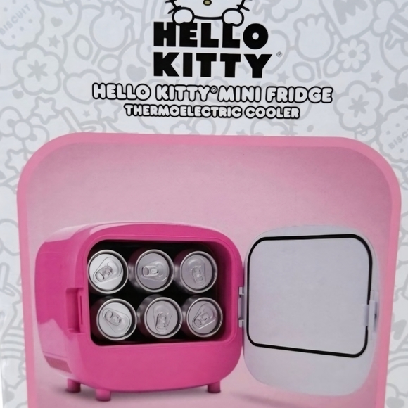 Hello Kitty Pink Mini Fridge - Picture 2 of 8